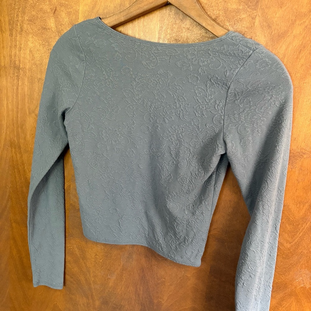Abercrombie & Fitch Vintage Y2K Gray Textured Knit Long Sleeve Top Floral Preppy - Picture 4 of 11